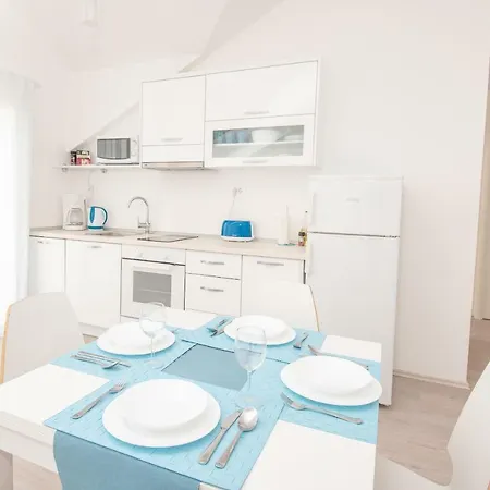 Sea Pearl - Beachfront Location In Centre *