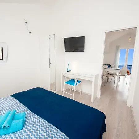 Sea Pearl - Beachfront Location In Centre Lägenhet